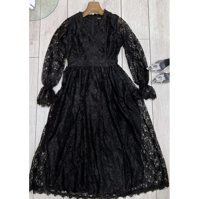 ROCHIE BELLA NEAGRA CU DANTELA