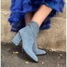 Ciocate din PIELE NATURALA intoarsa Light Blue