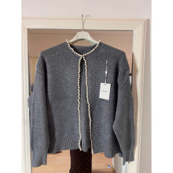 Cardigan cu perle