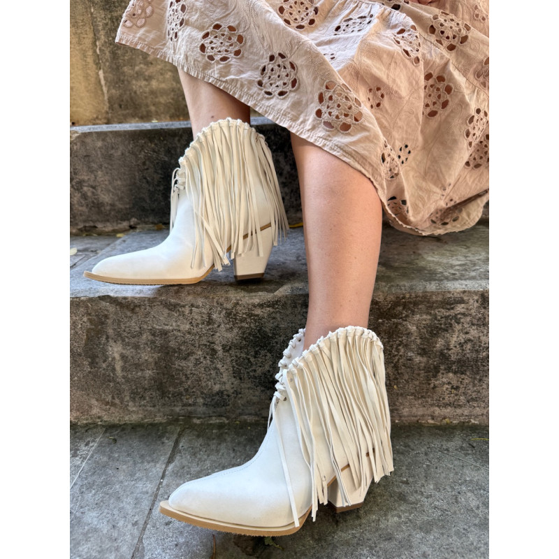 Ciocate din PIELE NATURALA, intoarsa, white fringe