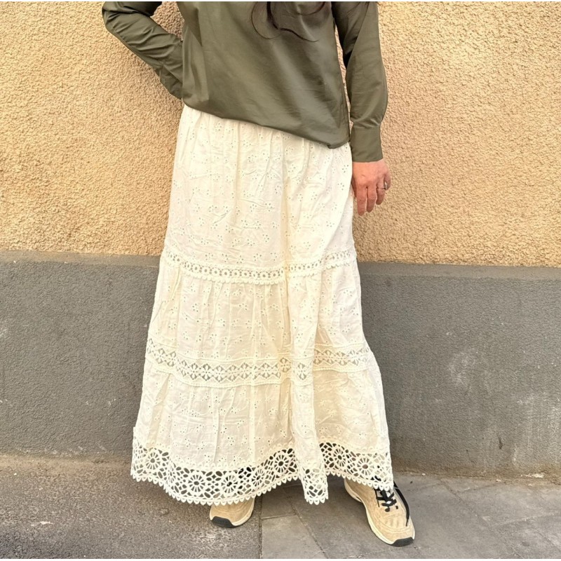 Fusta broderie englezeasca Bej