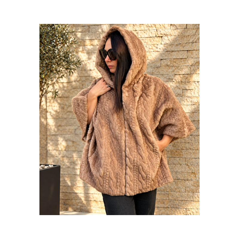 Haina pelerina din blana artificiala, beige