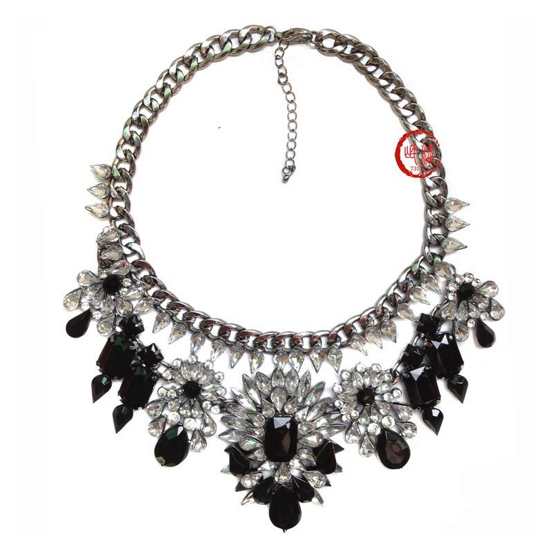 Colier luxury black